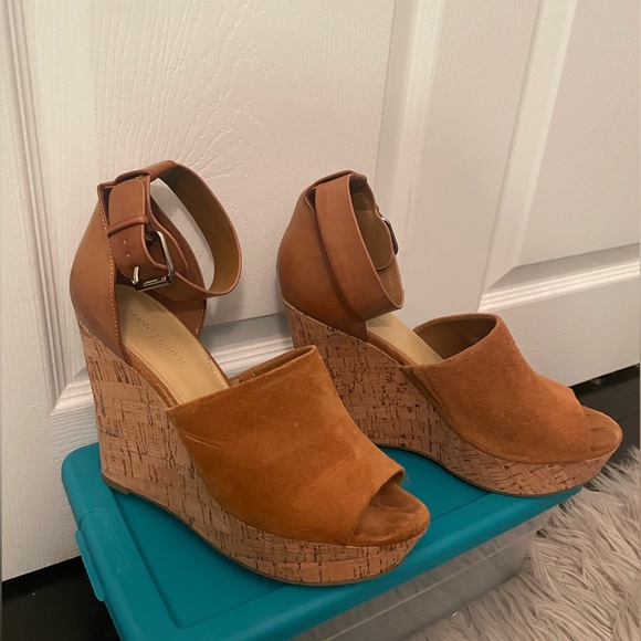 Marc Fisher Stunning Suede Wedge Sandals - Picture 2 of 6